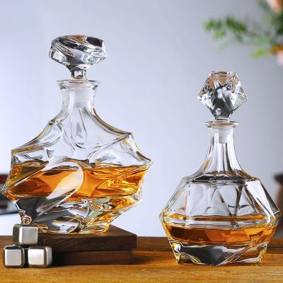 China 750ml Beverage Spirit Glass Material Flint Glass Custom Bottle For Vodka for sale