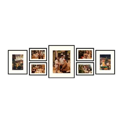 China Home Decoration Metal High Quality Family Picture Hanging Frames Wall Mount Gallery Poster Frames Black for sale