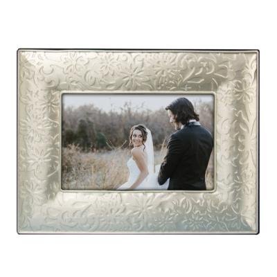 China Wedding European Theme Morden 5*7 Factory Price Leather Photo Frame for sale