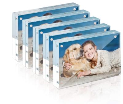 China Durable Eco-friendly Acrylic Photo Frames Double Sided Horizontal Magnet High Definition Acrylic Glass Covers For Tabletop Or Desktop Display for sale