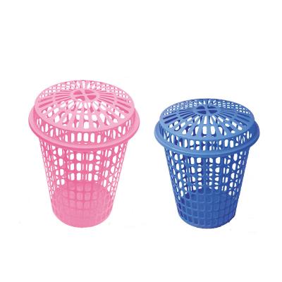 China Handles Household Large Capacity Plastic Laundry Baskets With Lid for sale