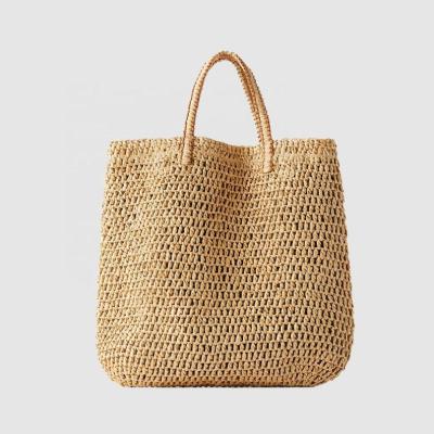 China 2020 fashion portable raffia handbag summer woven vellum braid straw beach bag tote for sale