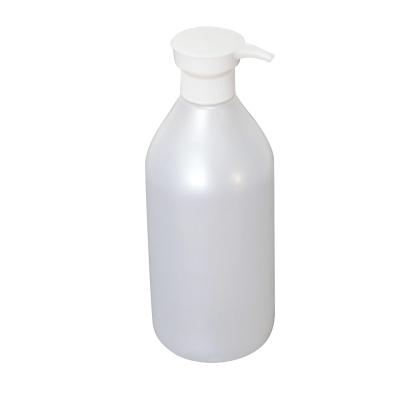 China Personal care 1000ml 32 oz plastic bottle with 1000ml pump dispenser for sale