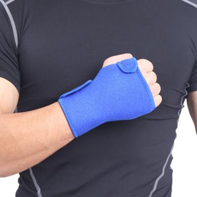 China Adult Outdoor Sports Wrist PU Steel Plate Fixed Protective Detachable Adjustable Wrist Brace Protective Gear for sale