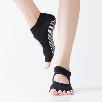 China QUICK DRY Yoga Socks Dispensing Anti Slip Ladies Open Toe Halter Split Toe Sports Floor Socks for sale