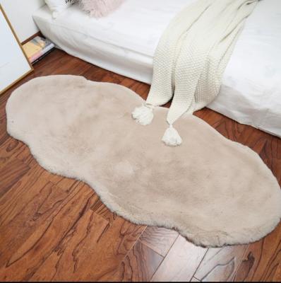 China Washable Ultra Soft Rabbit Fur Rugs Shag Rug Lamb Fur Rug Living Room Custom Shape Sofa Plush Rug for sale