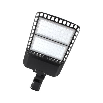 China Professional Waterproof 150w Led Street Light Parking Lot Light 120w With Photocell Option for sale