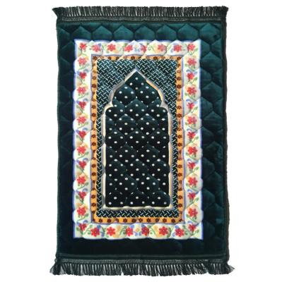 China Green Islamic High Quality Foldable Quilted Prayer Mat Adhesive-Protective Foam for sale