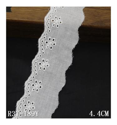 China Garment Accessories White Grommet Cotton Lace Sewing Trim Viable for sale