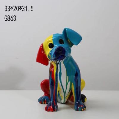 China Custom Resin Art Europe Resin Sculpture Pop Art Sculpture Modern Decoration Glossy for sale