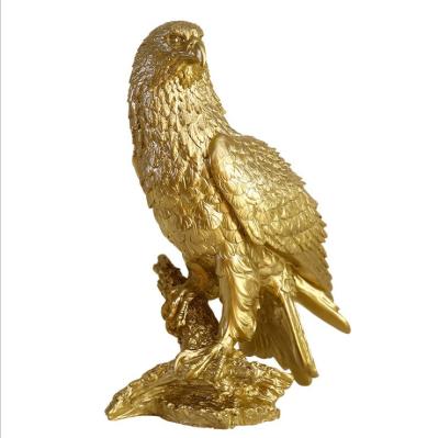 China Europe resin decoration gold eagle figurine luxury resin statue for sale