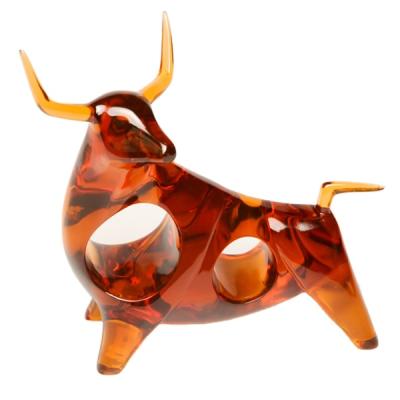 China Clear Minimalist Home Decor Vintage Resin Craft Bull Figurine for sale