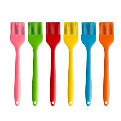 China Easily Cleaned Non-Stick Food Grade Kitchen Tool Baking Pastry Brush Baking Silicone Basting Brush 21cm 24cm for sale