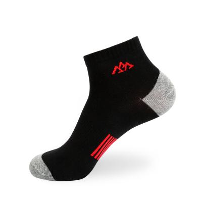 China OEM Breathable Ankle Socks Wholesale Unisex Sports Socks Black Quick Dry Cotton Running Socks Men Women for sale