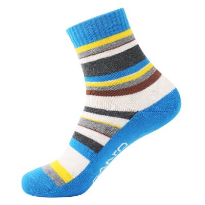 China Original Designer Running Socks Sports Breathable Quick Dry Striped Socks Outdoor Slouch for sale