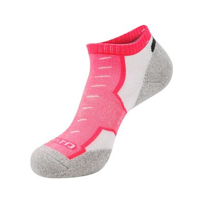 China Cheap Custom Gym Logo Compression Sport Black Elastic Running Sock Breathable for sale