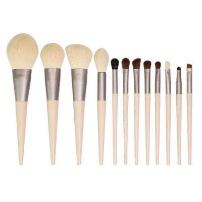 China Wood 12 Pieces Soft Corn Horse Hair Animal Hair Soft Corn Horse Blusher Concealer Makeup Set Brush Wood for sale