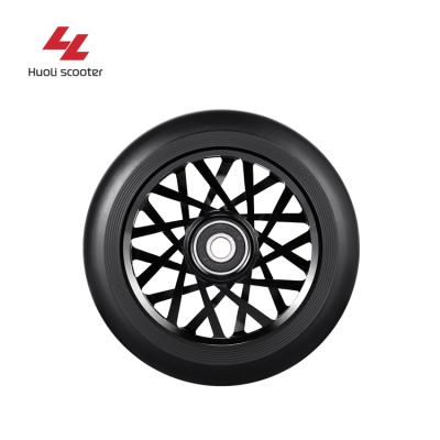 China Huoli New Design Bird's Nest Metal Core Scooter Wheels 110mm Black Ride Scooter Wheels For Envy Pro Scooters SW78 for sale