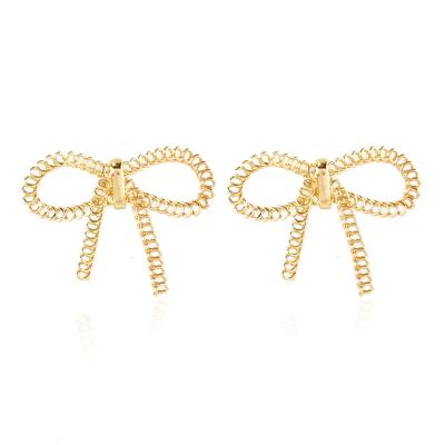 China 2021 FASHIONABLE Hot Selling Butterfly Circle Earring Women Jewelry Wholesale for sale