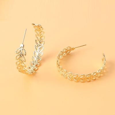 China FASHIONABLE new design high quality gold plated circle copper earrings leaf shape earring for sale