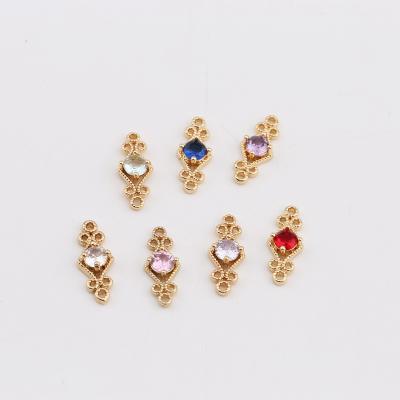 China Jewelry Making Beautiful Fashion Zircon Rhinestone Flower Pendant For Necklace Decoration for sale