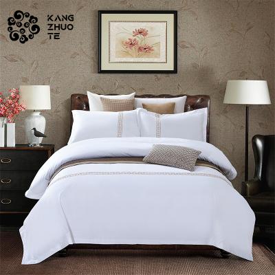 China Customizable Non-Toxic Non-Toxic Satin Fabric Customizable Great Wall Embroidered Stripe Fitted Sheet Bedding Set for sale