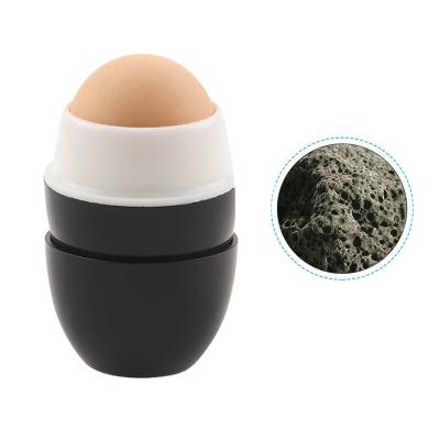 China Factory OEM pore beauty massage facial volcanic stone oil shrinking control roller absrobing for sale