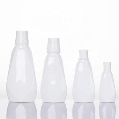 China Personal Care Portable Pet 80ml 200ml 300ml 500ml Plastic Empty Mouthwash Bottle for sale