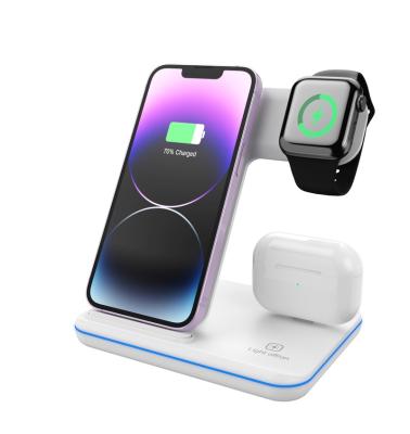 China Mobile Phone Hot selling Qi 3 Synthesis 1 Fast wireless charger Charging stand Mobile phone stand smartwatch wireless Charing for sale