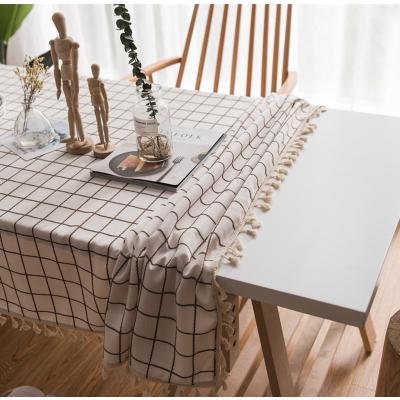 China Nordic new style dustproof jacquard polyester tablecloth with white tassel for sale