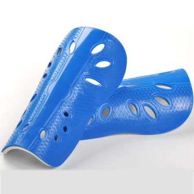 China Universal Custom Design Soccer Ball Shin Guard PP Material Shin Guard For Soccer Ball Player Protection for sale