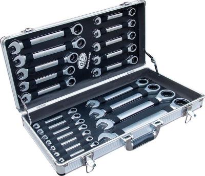 China 22pc Ratchet Wrench Set Strong Wrench Kit With Aluminum Case for sale