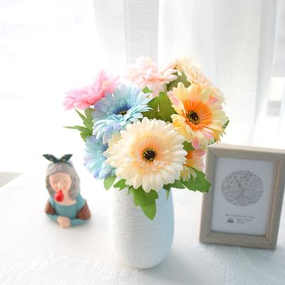 China Nordic New Fashion Artificial Flower For Office Home Decor Gerbera Bouquet Chrysanthemum Sunflower Silk Flowers Hot Selling for sale