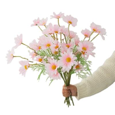 China Nordic Artificial Daisy Flowers Used In Living Room Decoration Bedroom Decoration Gifts For Friends for sale