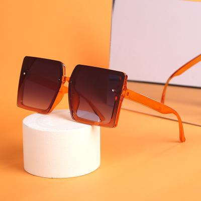 China PC Frame Fashion Sun Glass Square River Sunglasses Oversized Women's Sunglasses HBK 2021 Fashion Sun Glasses for sale