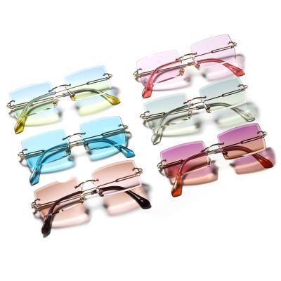 China HBK 2021 Fashion Sunglasses Vintage Men Women Retro Tinted Colors New Rectangle Rimless Sunglasses Small for sale