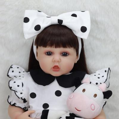 China High Simulation Factory Customize Good Quality Lifelike Silicone Baby Reborn Dolls Set Toy for Kids for sale