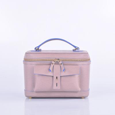 China Customized Leather Makeup Box Beauty Case Toiletry Bag For Women With Premium Lizard PU for sale