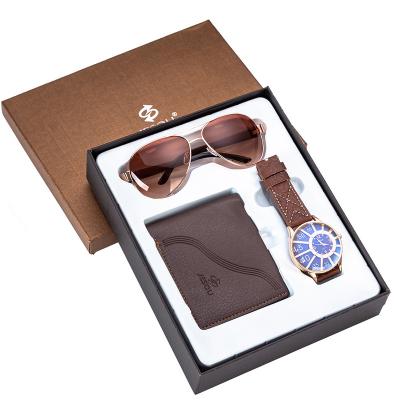 China Agriculture Custom Luxury Mens Gift Set Beautifully Wrapped Watch Wallet Sunglasses Set Incorporated Business Gift Set for sale