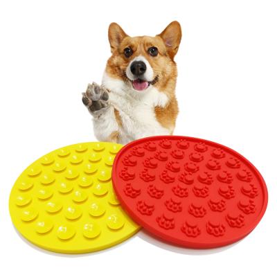 China ZMaker Viable Silicon Paw Dog Lick Mat Slow Eating Protection with Suction Cups for Training for sale