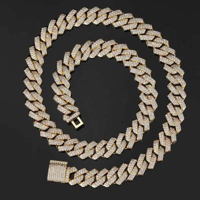 China CLASSIC European and American Statement Jewelry Iced Out Heavy Gold Micro Cubic Zircon Cuban Link Brass Chain Necklace For Women Men for sale