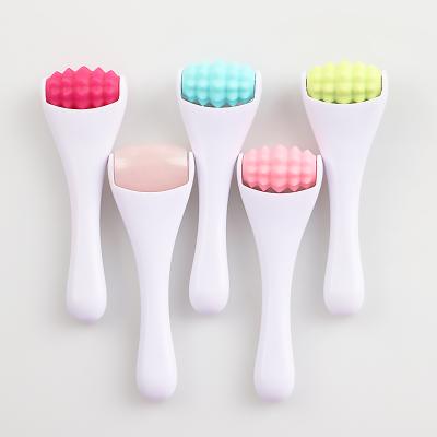 China Wholesale Anti-puffiness bump skin massage small face dermaroller mini ice roller for face and body for sale