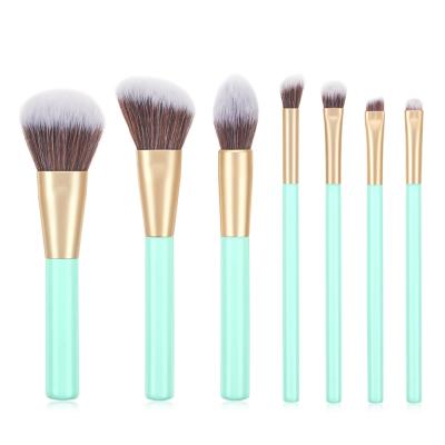 China Angular blush custom add pearl makeup brush ODM and OEM slim makeup brush set for christmas gifi for sale