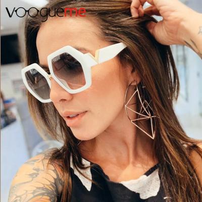 China Custom Fashion Rimless Eyewear Glass Sunglass Shades Sunglasses Round Square Frame Oversized Fashion Sunglasses Voogueme Wholesale for sale