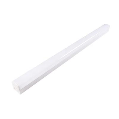 China 2FT 4FT 8FT 20W 46W Tunable 3CCT LED Batten Light for Office Lifetime 50000 Hours for sale