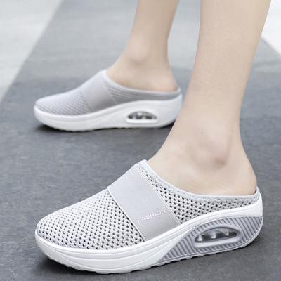 China CUSHIONING Dropshipping Large Size Women's Slippers Close Toe Mesh Comfortable Platform Women's Outdoor Slipper for sale