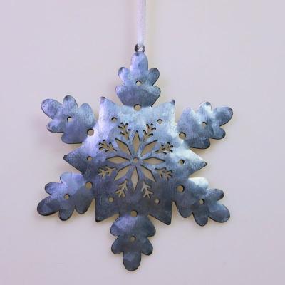 China Handcrafted Rustic Metal Christmas Tree Snowflake Hanging Ornament for sale