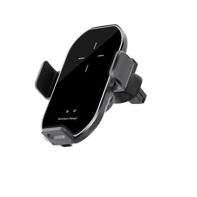 China Mobile Phone Factory Price 10W Car Wireless Charger Automatic Phone Holder Mount For Mobile Phone for sale