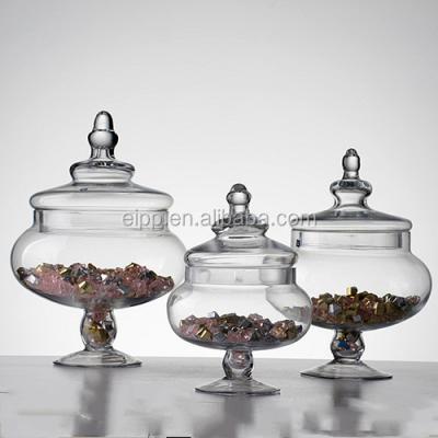 China Sustainable Large Size Glass Apothecary Candy Jars With Glass Lid For Bathroom for sale