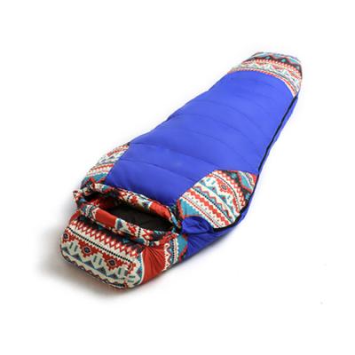 China Modern Outdoor Sleeping Bags Waterproof Mommy Heating Sleeping Bag For Camping for sale